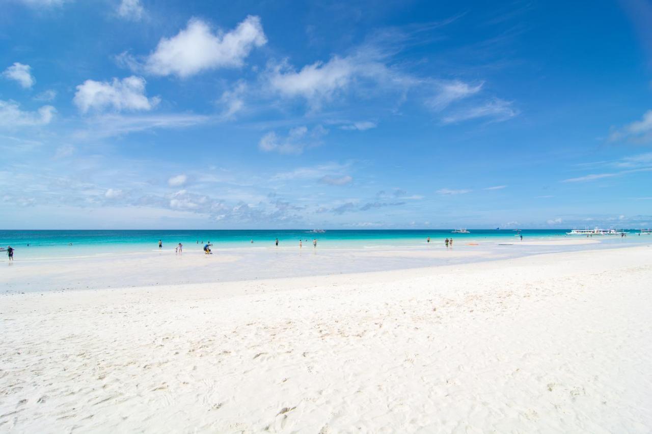 The District Boracay Hotel Balabag  Exterior photo